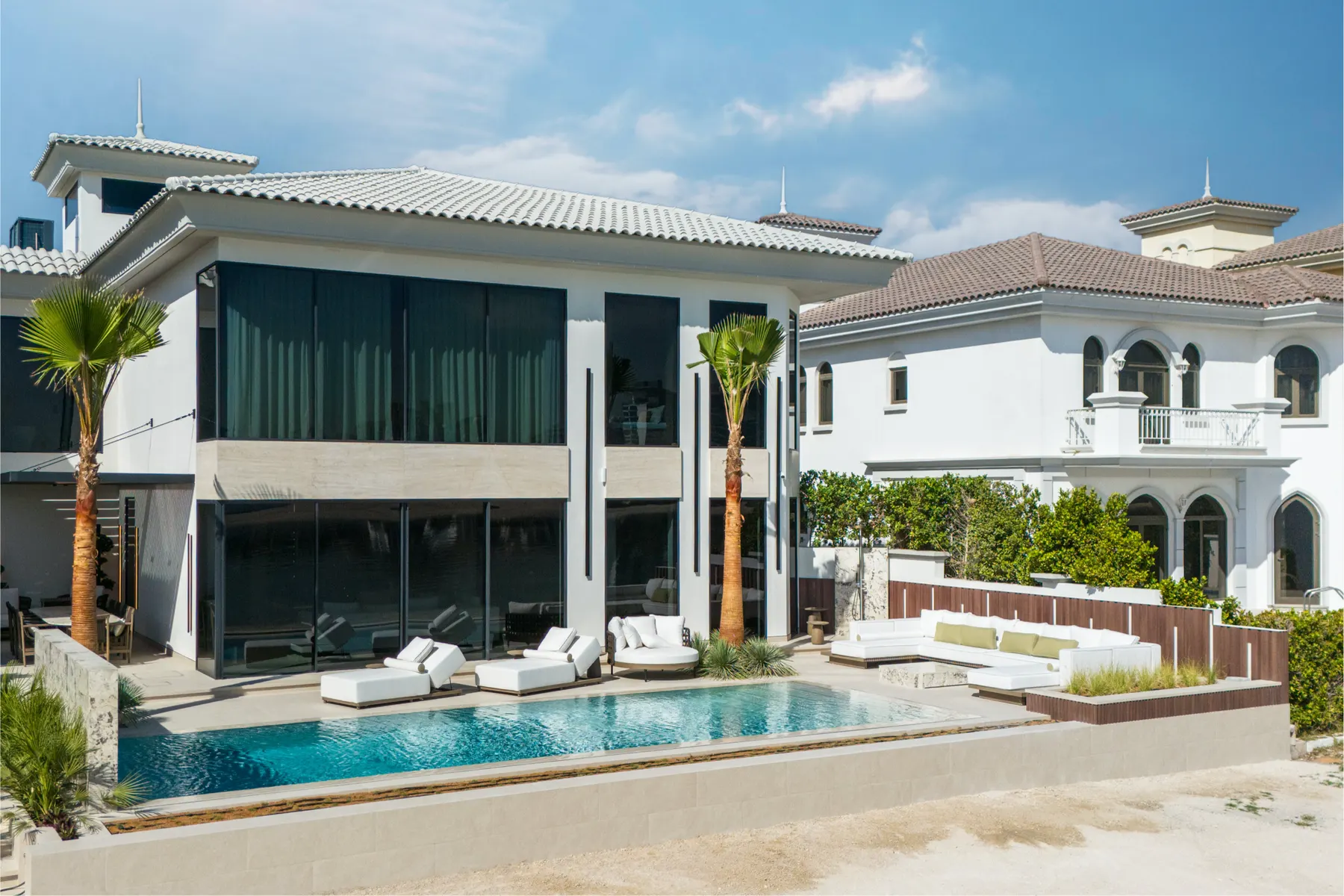 Villa Arterra, Palm Jumeirah · Frond O